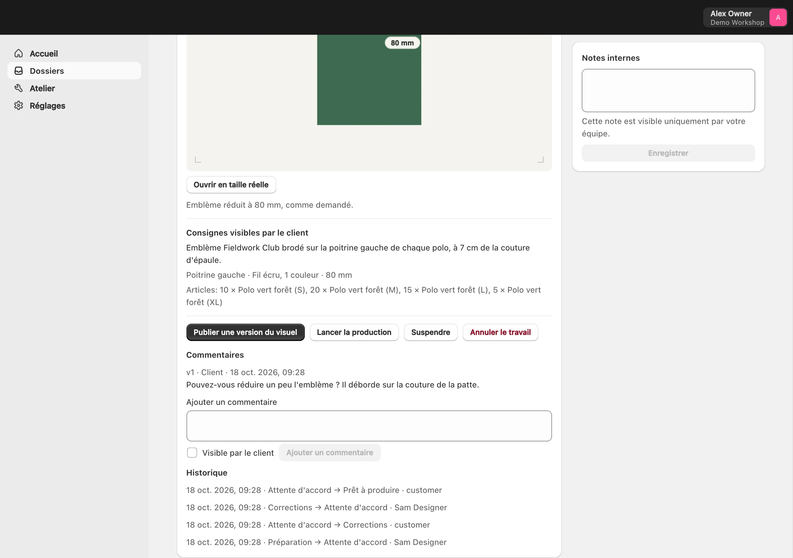 Bas du dossier PP-1048 dans l'admin : boutons Publier une version et Lancer la production, commentaire du client sur la V1, champ de commentaire interne, historique horodaté des changements d'état avec leur auteur.
